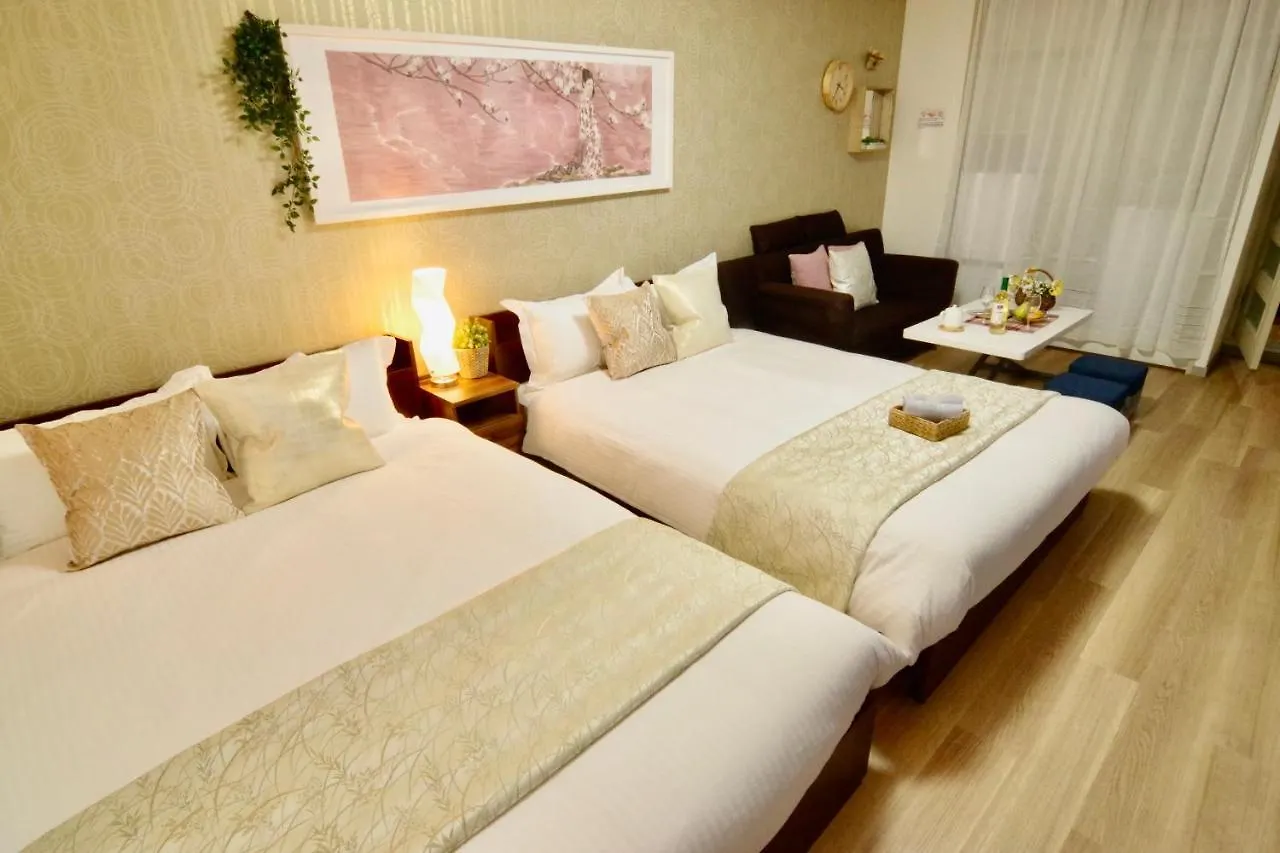 Nippombashi Art Hotel 606 Osaka